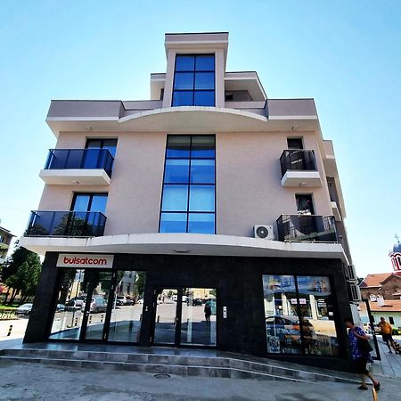 Xelibri Apartment Gorna Oryakhovitsa Dış mekan fotoğraf