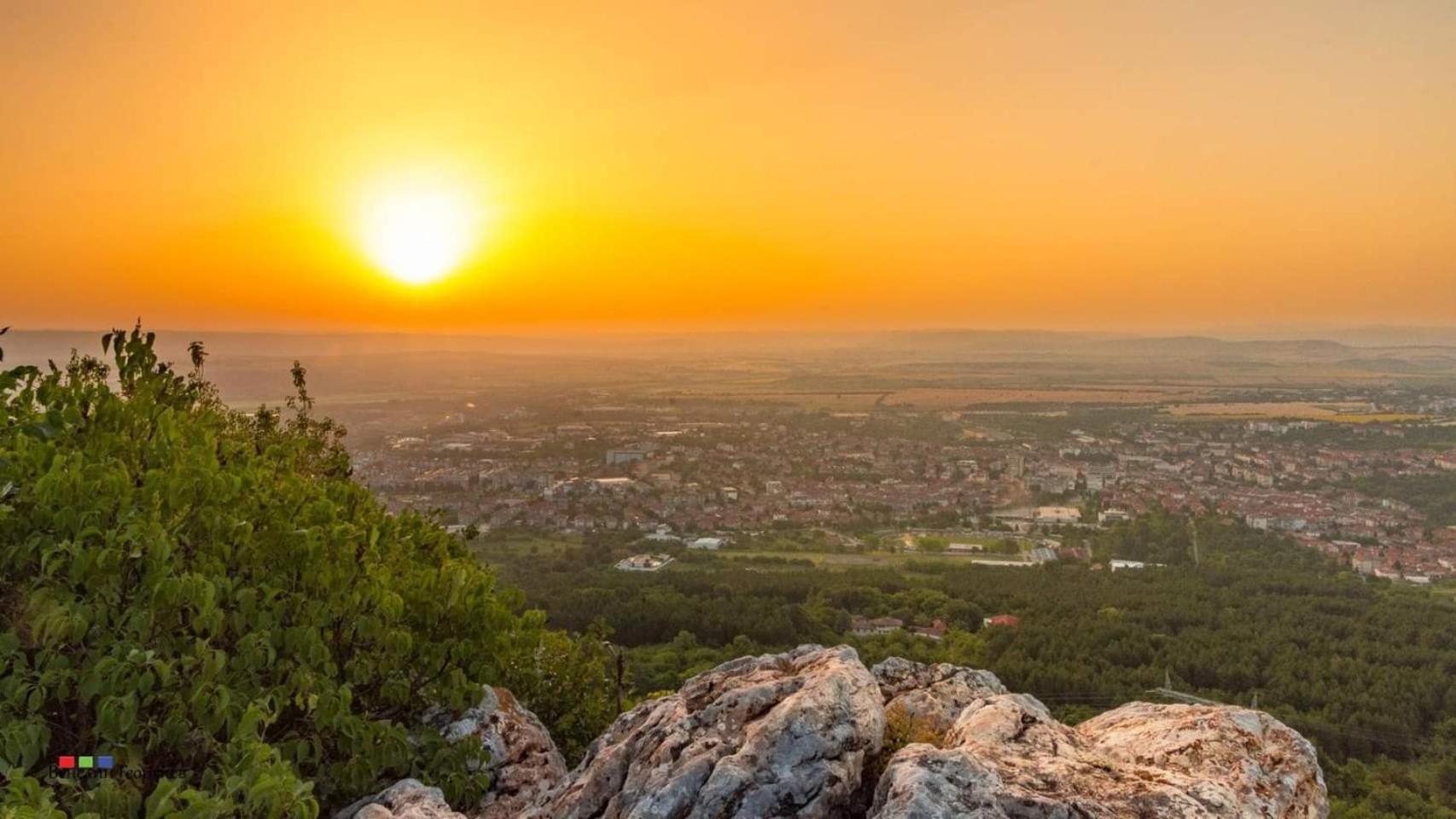 Xelibri Apartment Gorna Oryakhovitsa Dış mekan fotoğraf